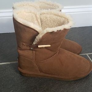 Bearpaw boots